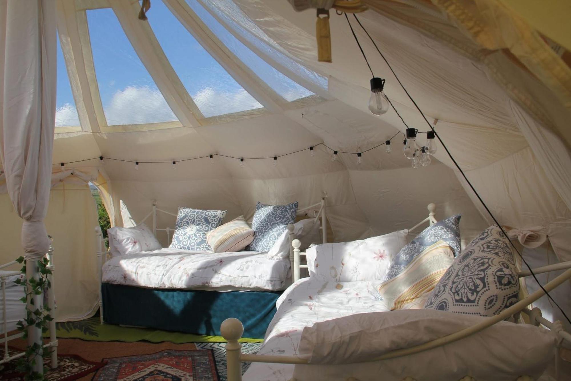 Tal-Y-Fan Farm 6M Stargazer Tent Bridgend  Eksteriør billede