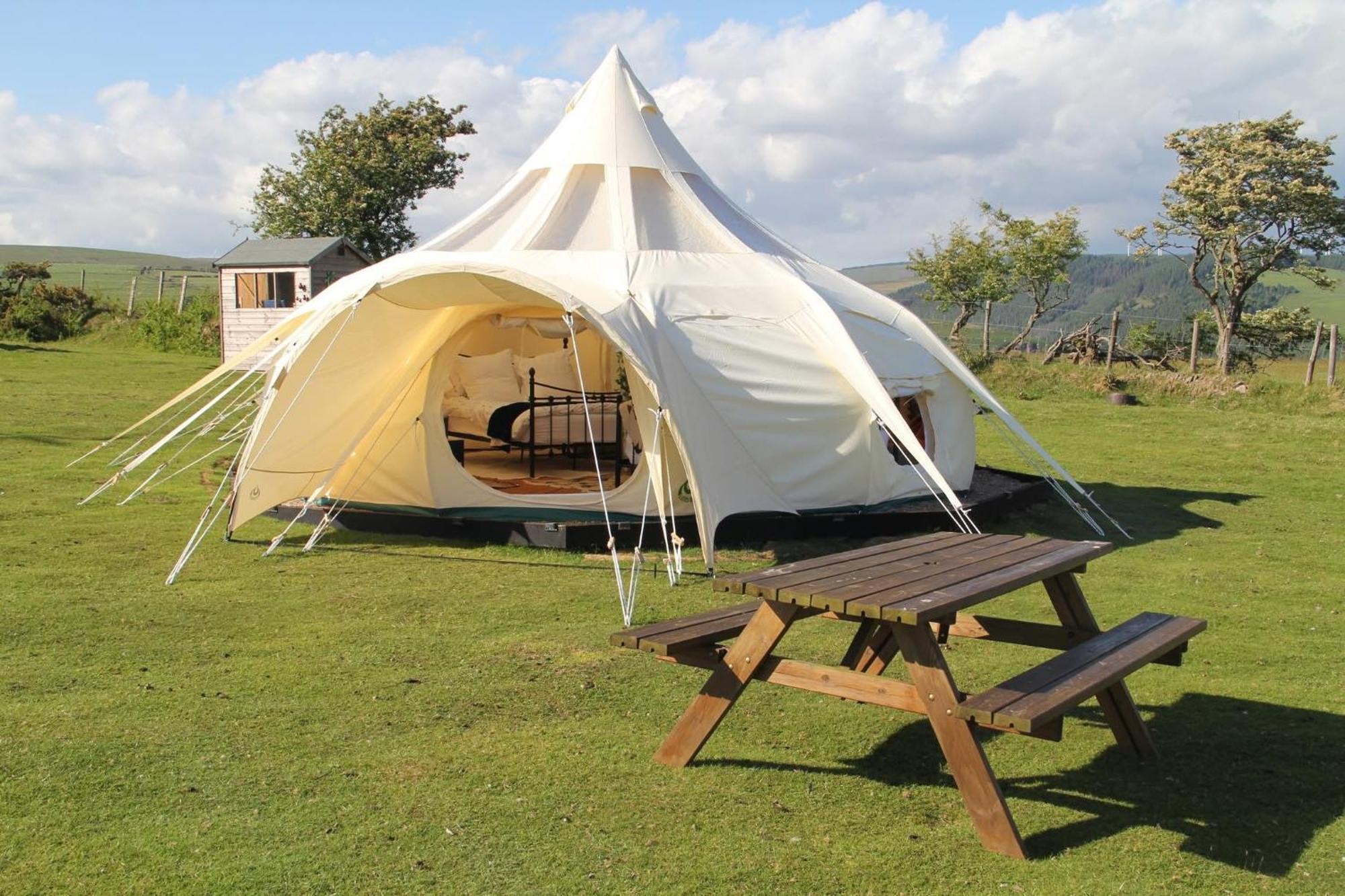 Tal-Y-Fan Farm 6M Stargazer Tent Bridgend  Eksteriør billede